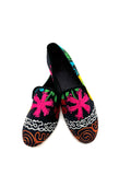 Slippers in velluto ricamate a mano